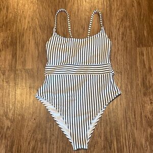 Shade and Shore black-and-white striped swimsuit